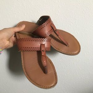 Altar’d State Sandals